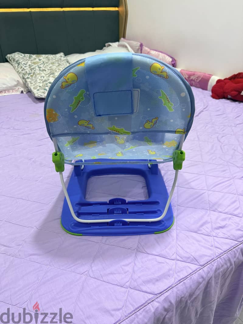 BABY BATH SEAT 1
