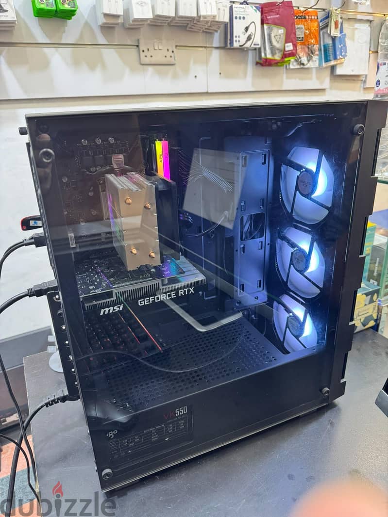 Intel i5 11TH. Generation RAM 16GB. SSD1TB RTX 3050 3