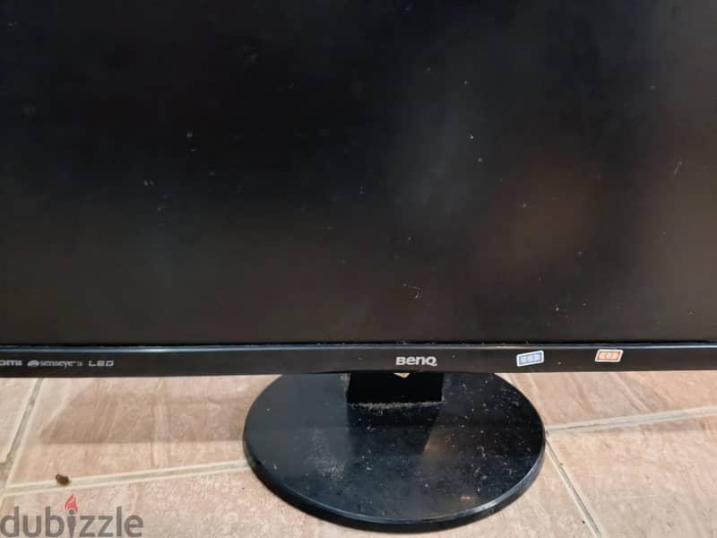 Monitor 4