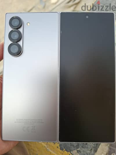 Samsung Z Fold 6