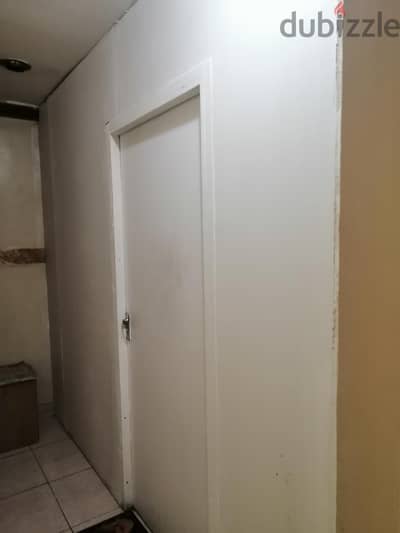 partition for Rent available in mahboula
