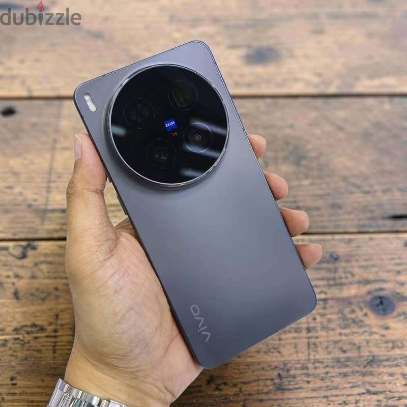 Vivo X300 Ultra 512gb/16ram Black 1