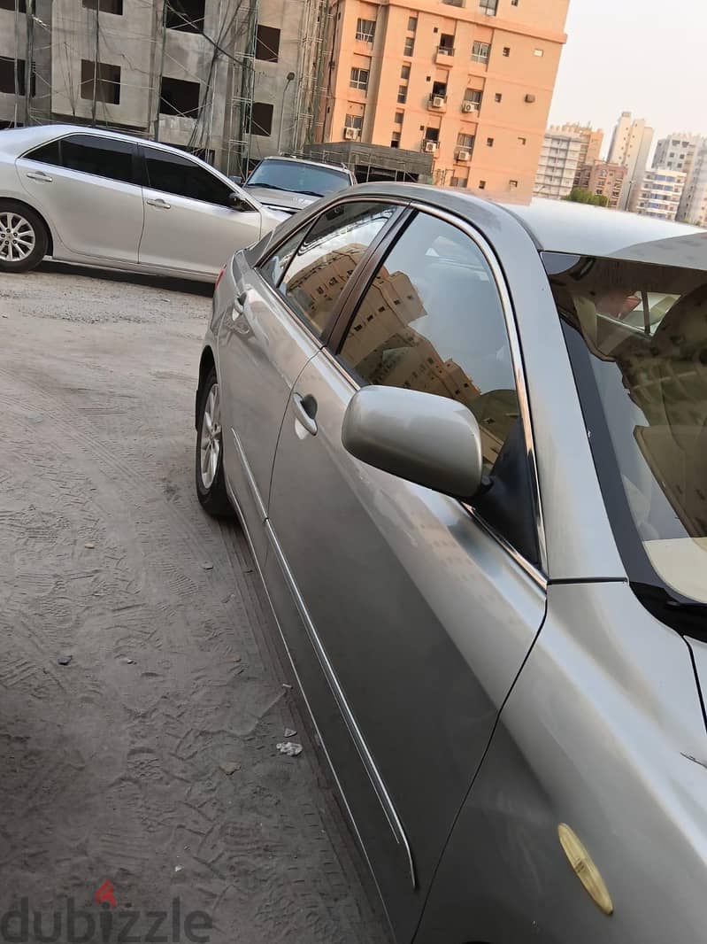 Toyota Camry 2011 3
