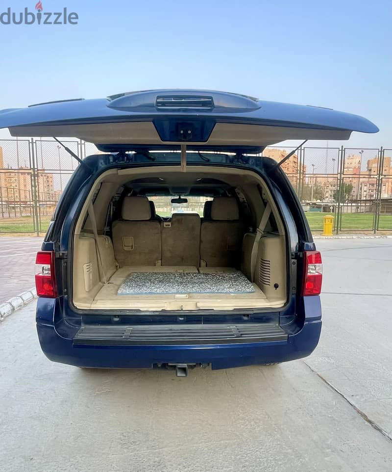 Ford Expedition 2008 in perfect condition 8