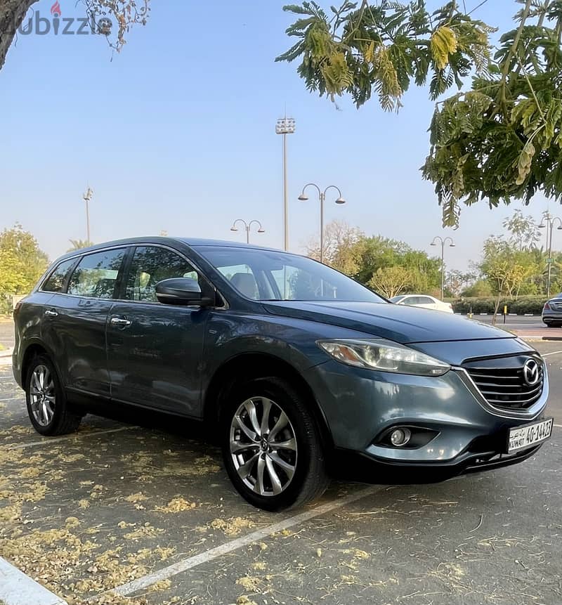 Mazda CX-9 2016 in perfect condition 1