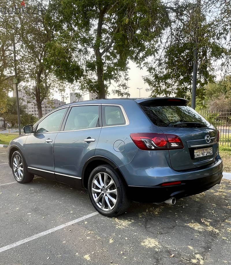 Mazda CX-9 2016 in perfect condition 5