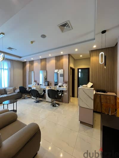 Ladies' salon for rent in Salmiya