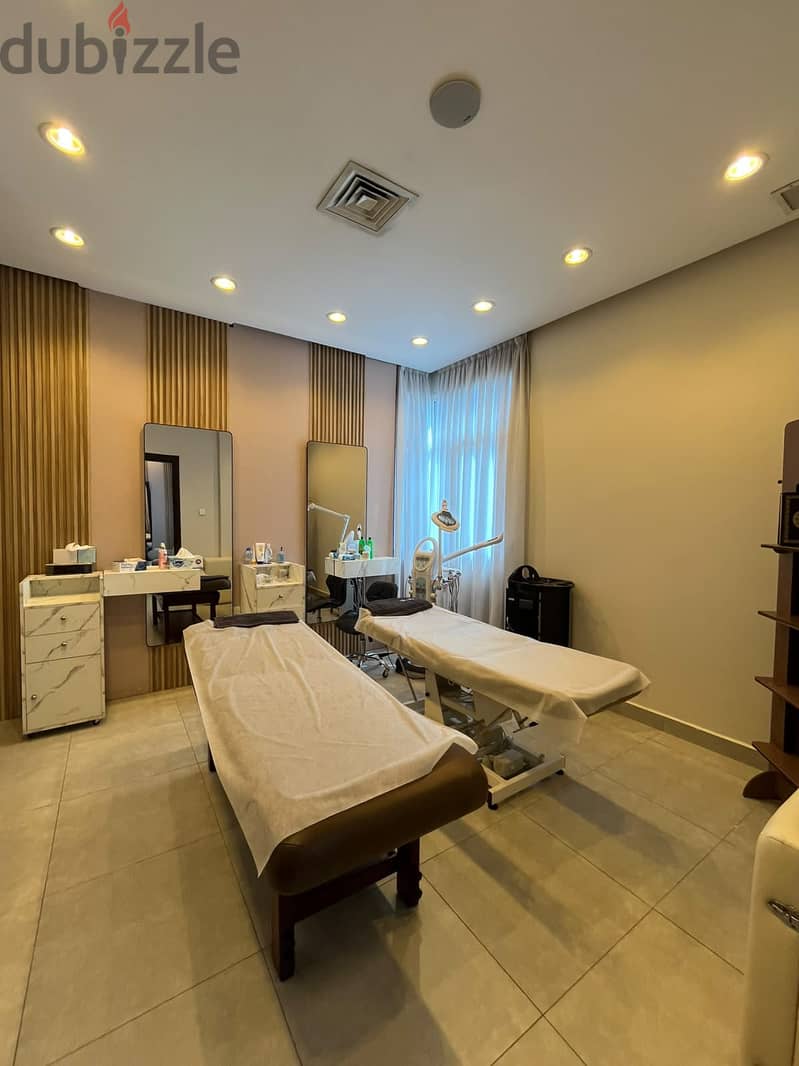 Ladies' salon for rent in Salmiya 1