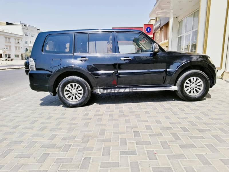 Mitsubishi Pajero 2011 2