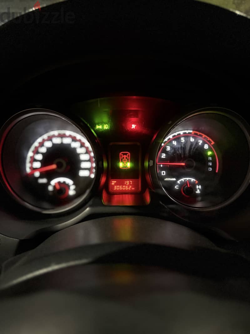 Pajero 2012 original paint 7