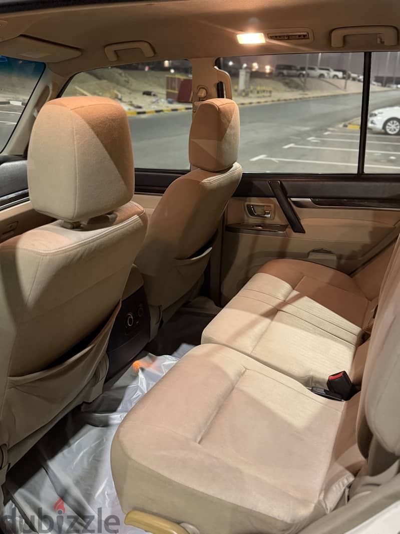 Pajero 2012 original paint 10