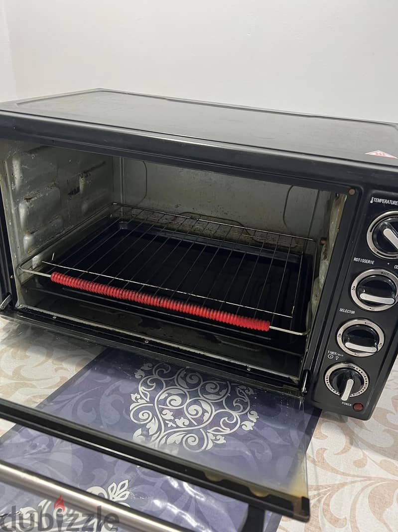 OVEN FOR SALE TEL. 60051584 1