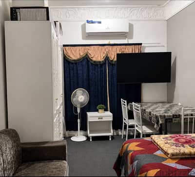 URGENT ROOM RENT FROM 25TH OCTOBER