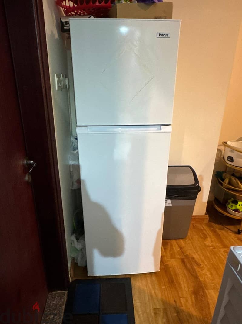 We are selling a variety of good-quality household items at reasonable 10