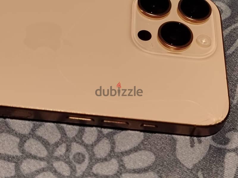 آبل - آيفون 16 برو ماكس 256 4