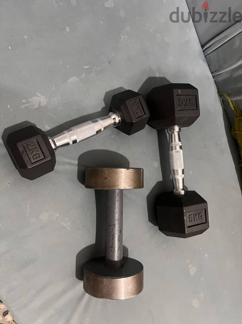 All for 10 kd only  3 dumbell set  ‍ 1