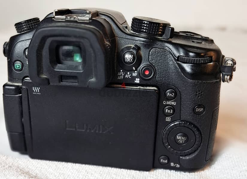 Panasonic LUMIX DMC-GH3 16.0MP Digital Camera - WITH Accessories 2