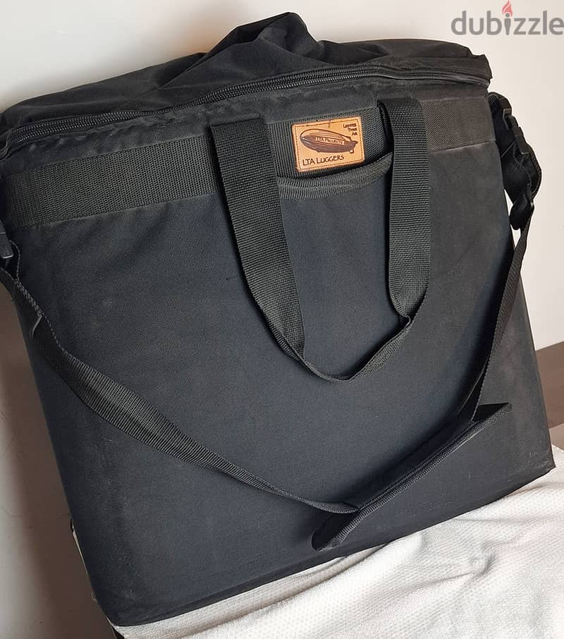 Soft Padded Travel Case for large screen iMac up to 27" 1