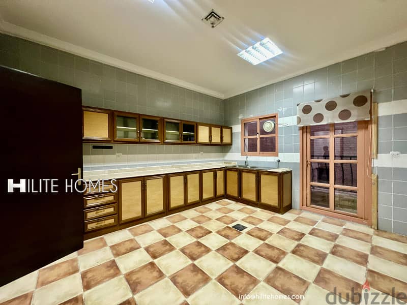 Three bedroom apartment with balcony for rent in salwa ,next to BSK 6