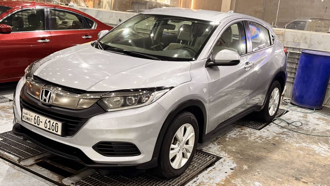 Honda HR-V 2021-59000 kms low mileage 1
