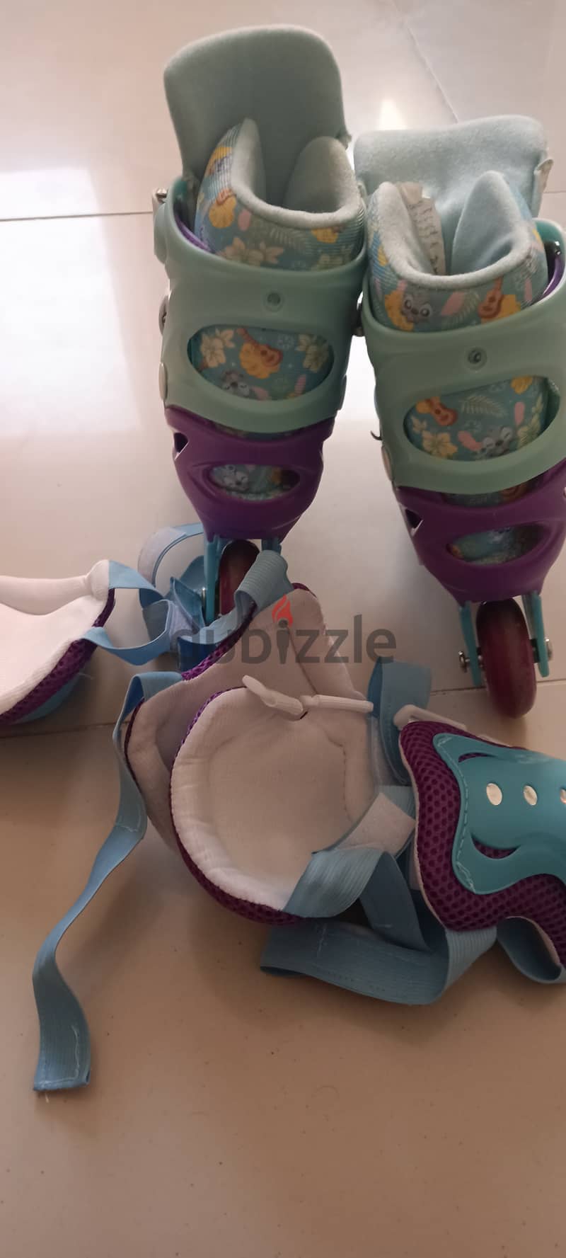 Sckating shoes for sale only 6kd 2