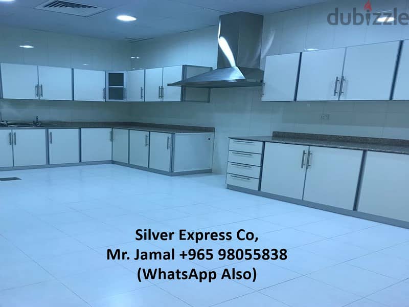 A Very Nice 3 Bedroom Floor with Balcony for Rent in Abu Fatira. 4