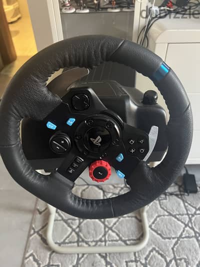 Logitech g 29 ( 4 months old  - same like new )