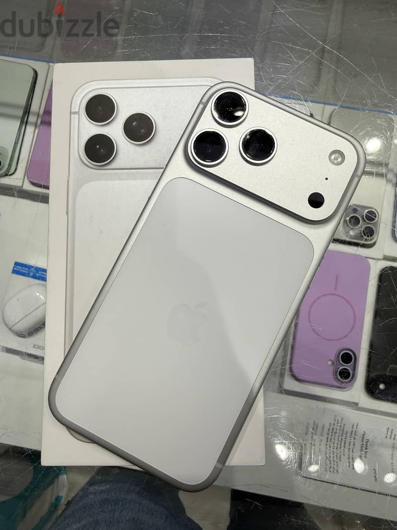 iPhone 17 pro max 512gb silver 4