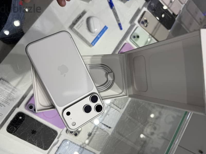 iPhone 17 pro max 512gb silver 5