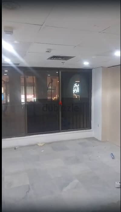 للايجار ميزانين كامل بمنطقة حولي شارع بن خلدون مساحة 225 متر 1500 دك