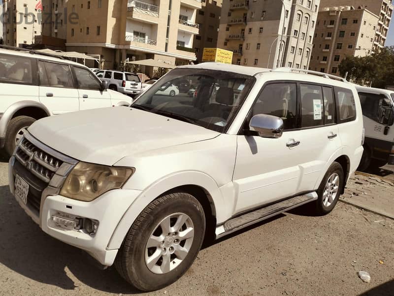 ميتسوبيشي باجيرو 2019 4