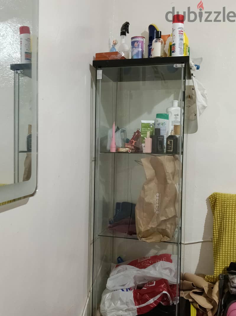 only glass cuboard showcase 1