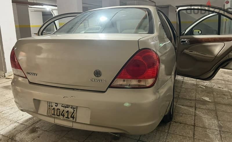 Nissan Sunny 2011 2