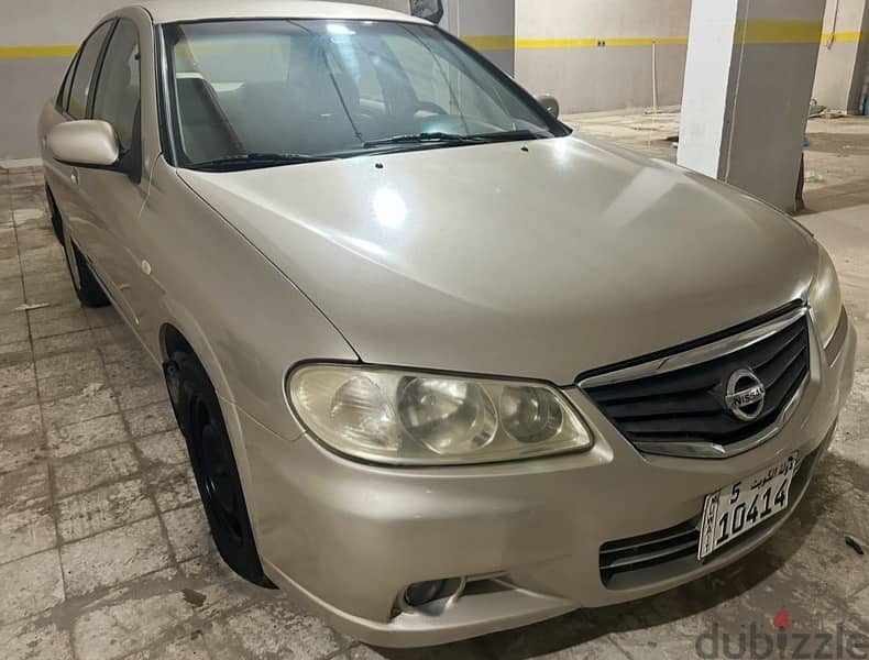 Nissan Sunny 2011 8