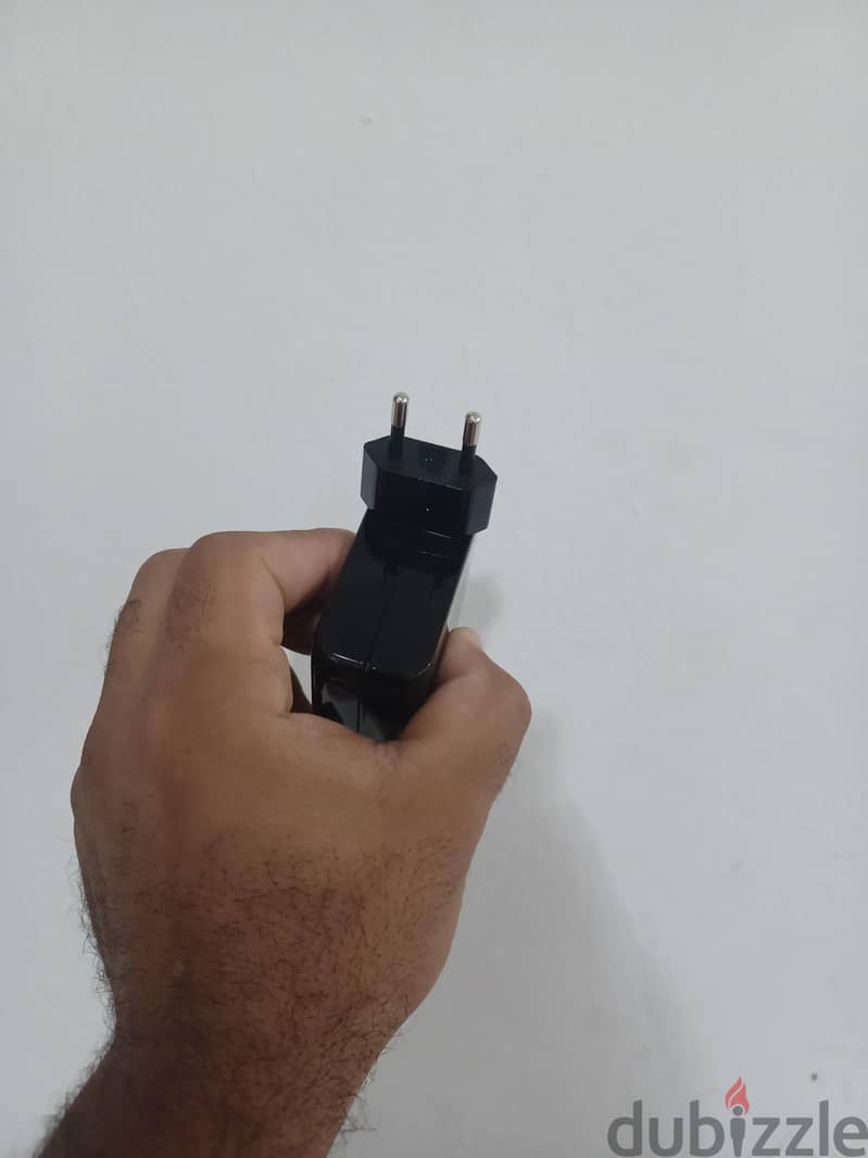 شاحن أنكر أصلي 65 واط Anker PowerPort III Pod - بحالة ممتازة 1