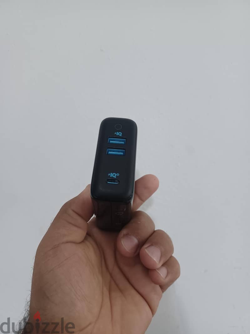 شاحن أنكر أصلي 65 واط Anker PowerPort III Pod - بحالة ممتازة 2