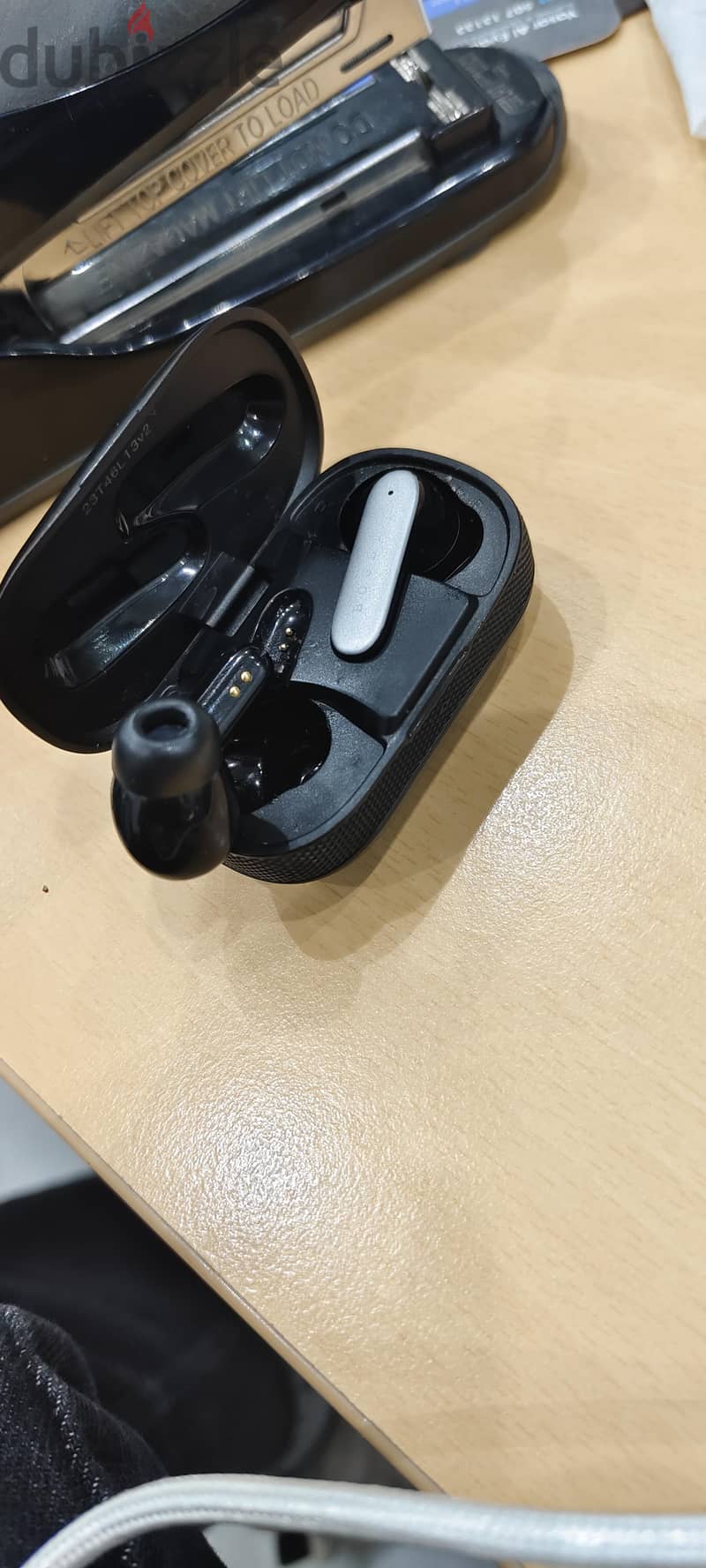 boult earbuds 1