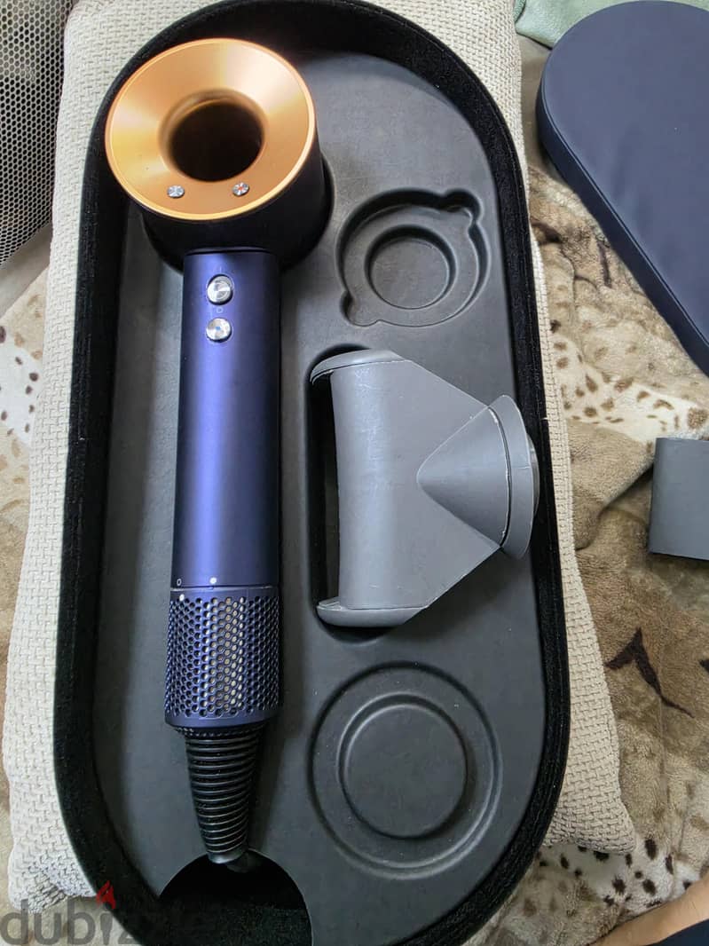 Dyson airwrap 1