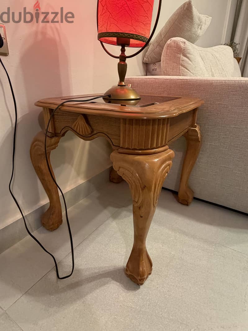 Coffee and side tables 4