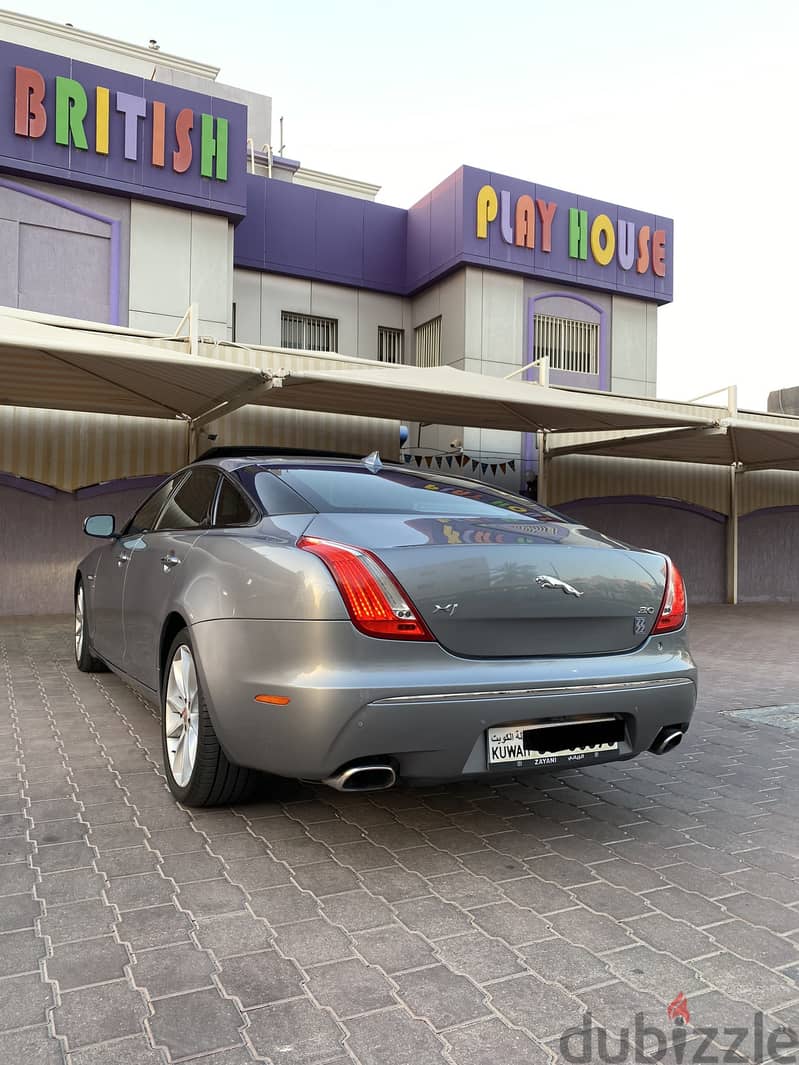 Jaguar XJ 2014 3
