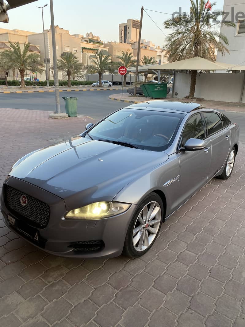 Jaguar XJ 2014 8
