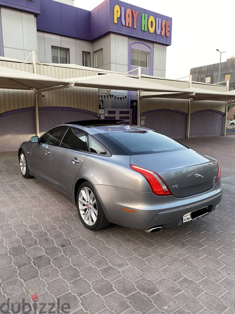 Jaguar XJ 2014 9