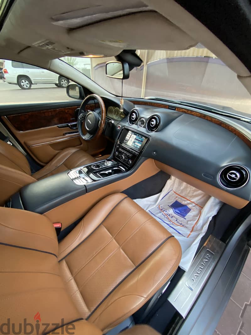 Jaguar XJ 2014 17