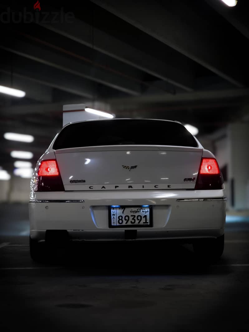 Chevrolet Caprice 2004 1
