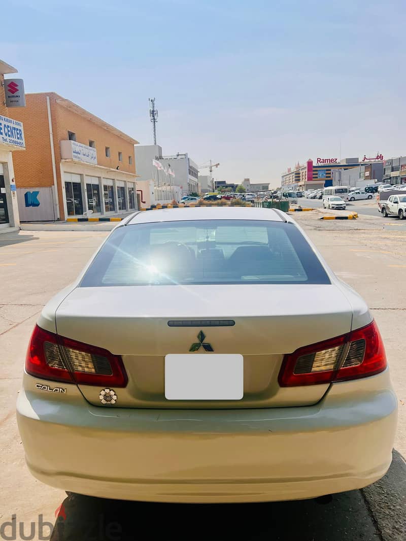 Mitsubishi Galant 2012 4