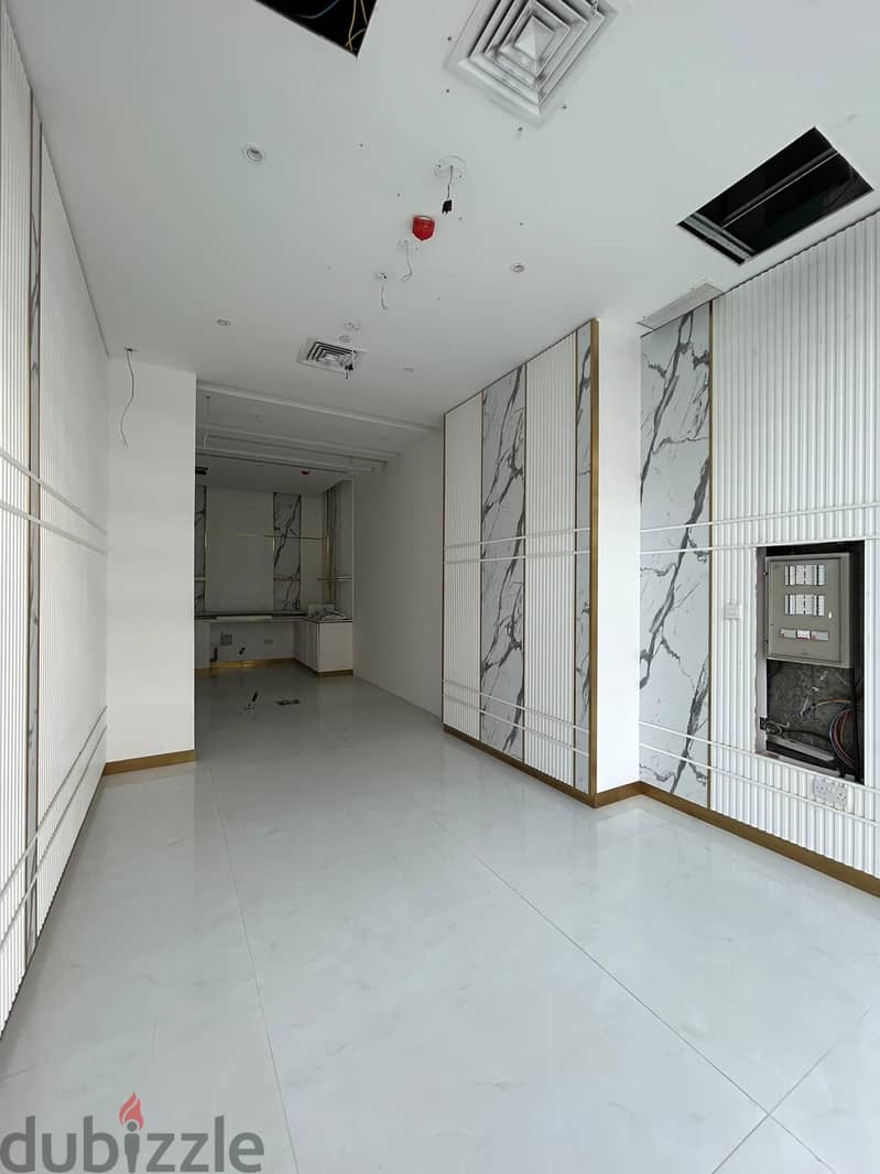 Retail Shop for Rent in Al-Qibla (with Rent-Free Grace Period) 1