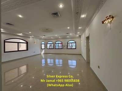 3 Bedroom Villa Floor with Balcony for Rent in Mangaf.