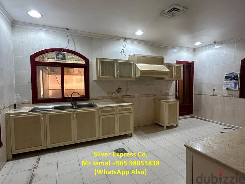 3 Bedroom Villa Floor with Balcony for Rent in Mangaf. 5
