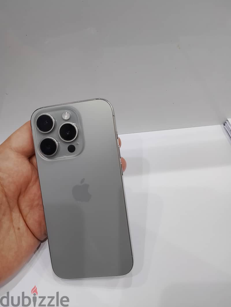 iPhone 15pro 256GB 2