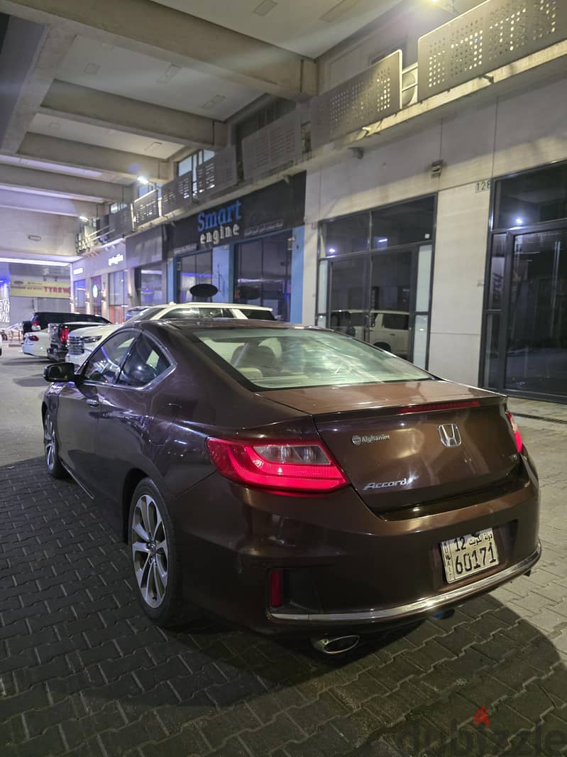 Honda Accord 2014 4
